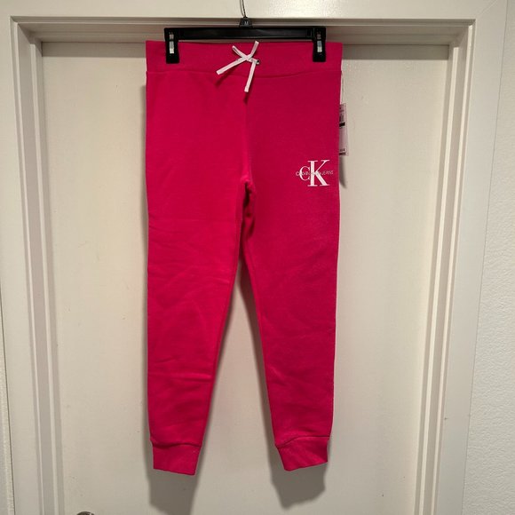 SHARING YOURS AND MINE LIVE SHOW - Picture 8 of 16